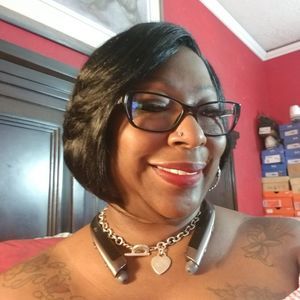 Meet your Posher, Yolanda